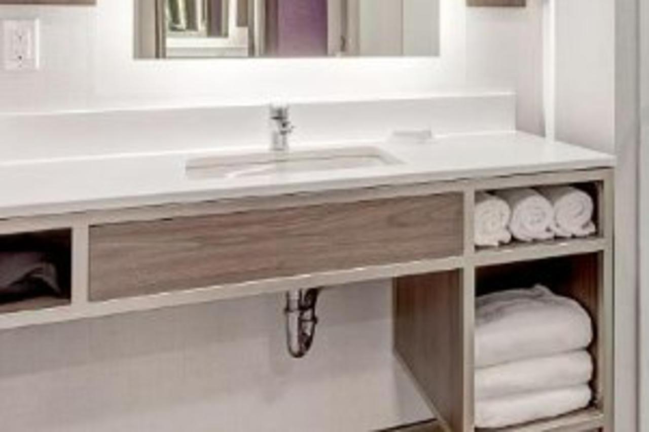 Hilton Garden Inn Toronto/Brampton West, Ontario, Canada Esterno foto