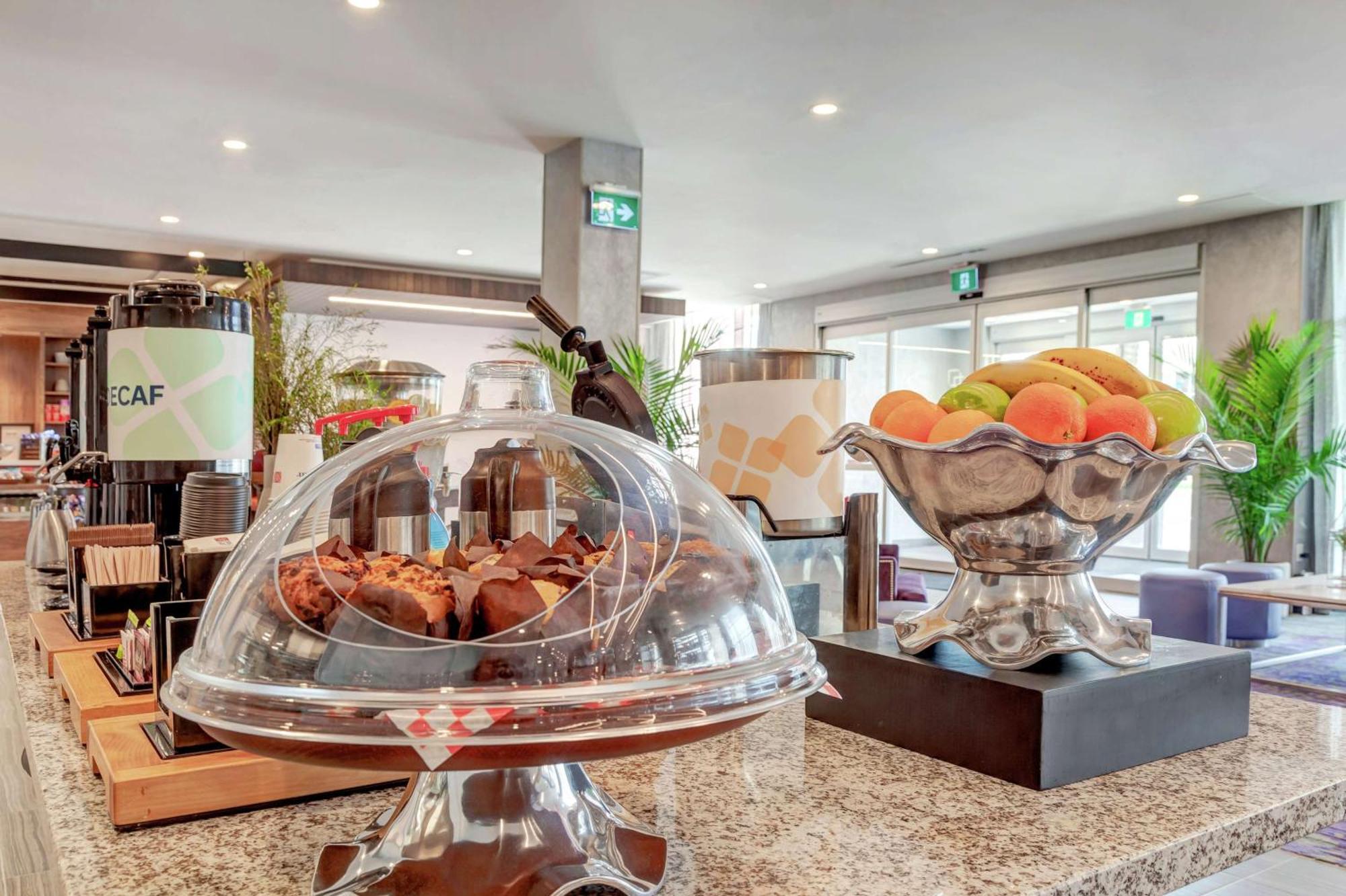 Hilton Garden Inn Toronto/Brampton West, Ontario, Canada Esterno foto