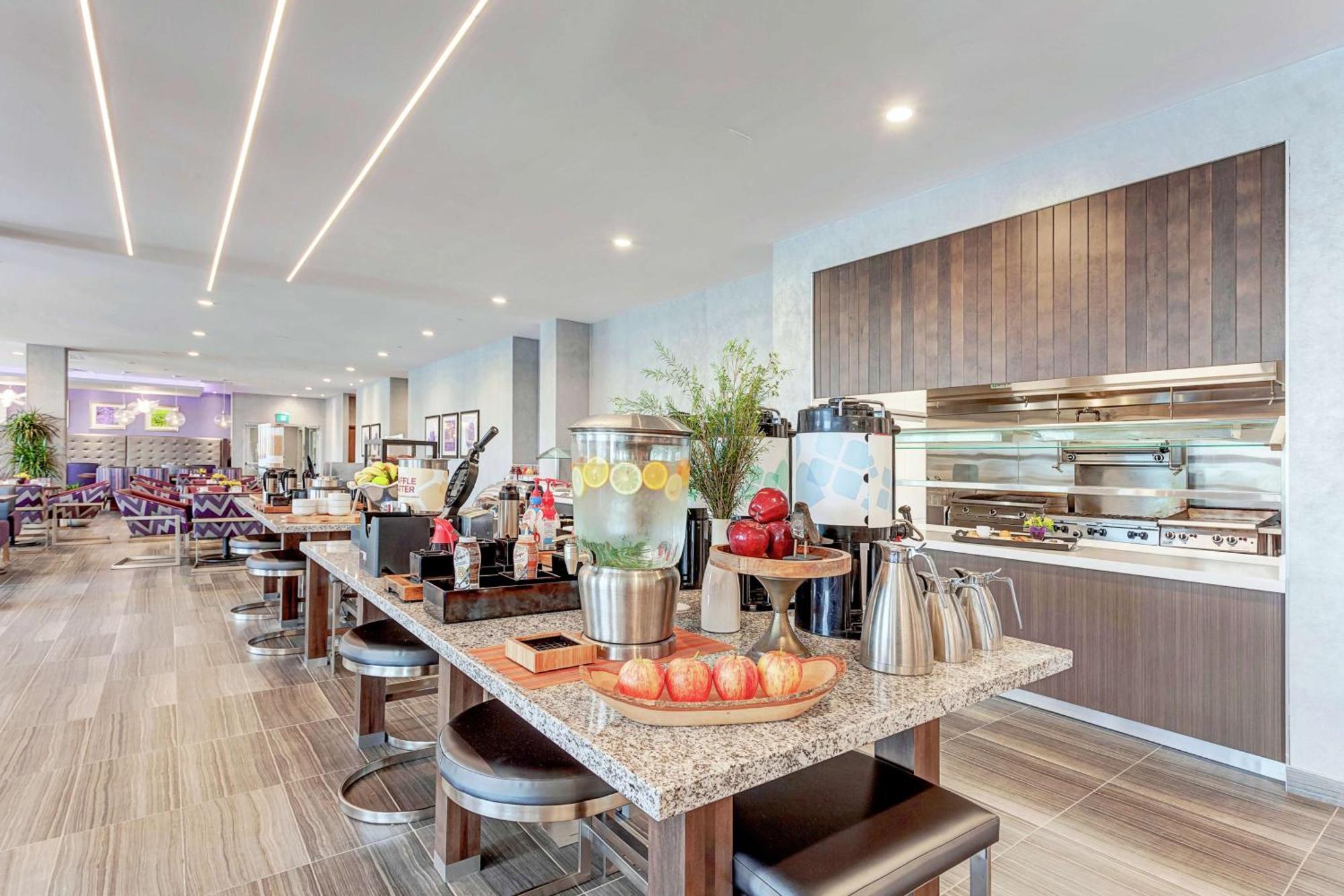 Hilton Garden Inn Toronto/Brampton West, Ontario, Canada Esterno foto